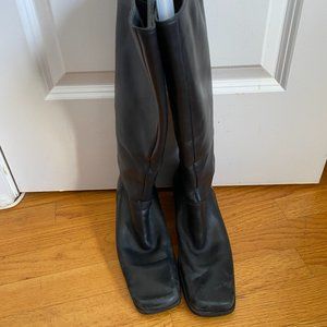 Cute & Trendy Vintage 90s Square Toe Tall Black Boots Size 8